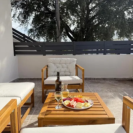 La House 1 * Archangelos (Rhodes)